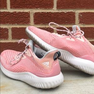 Adidas Alphabounce size: 9 will take best offer